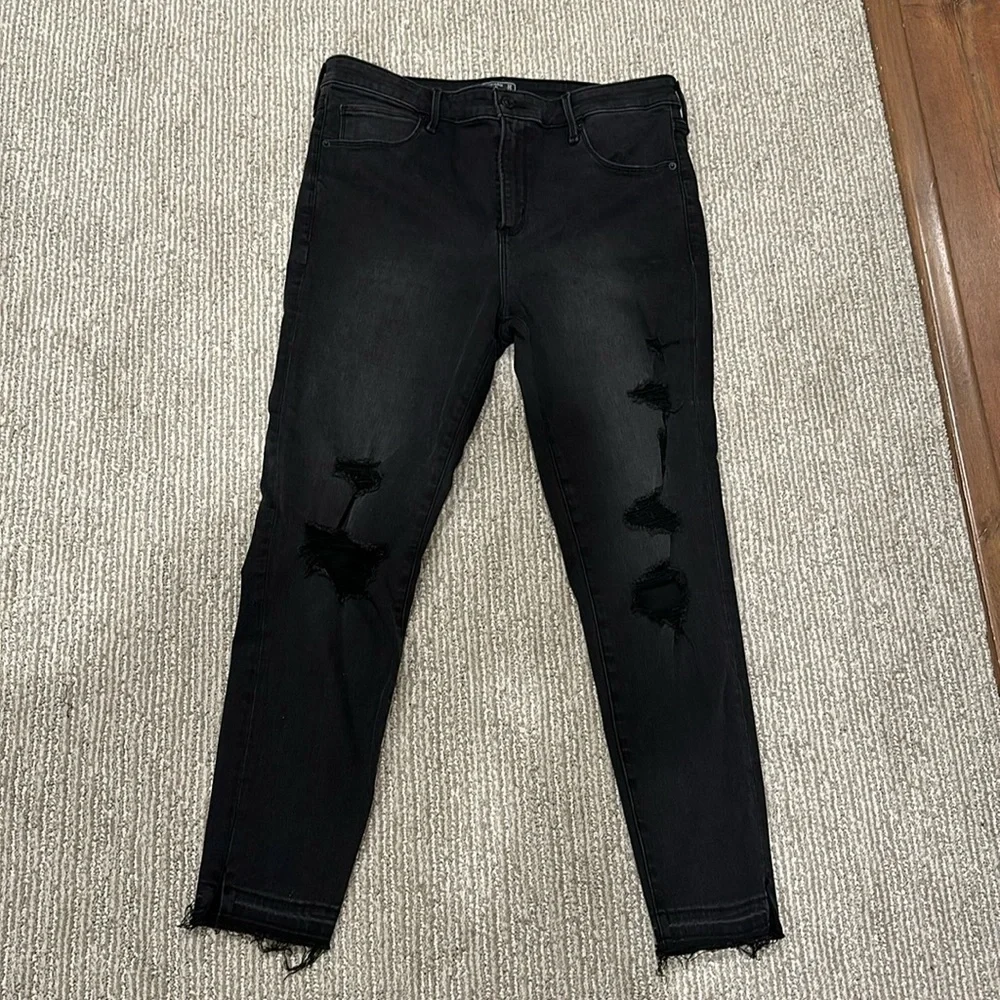 Simone High Rise Ankle Jeans - Picture 1 of 3